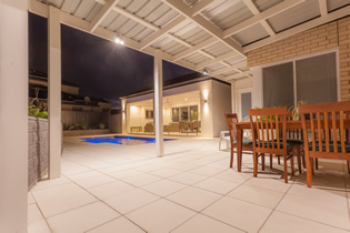 Aria Fresca is Italian for fresh air. And that’s exactly what we created along with Darlington S.A.